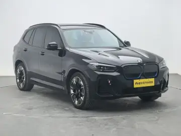 2022 BMW iX3 с пробегом 53 400 км
