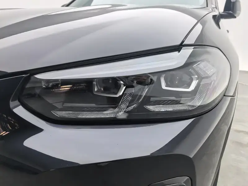 2022 BMW iX3 с пробегом 53 400 км