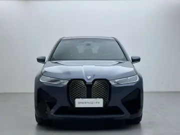 2022 BMW iX с пробегом 60 400 км