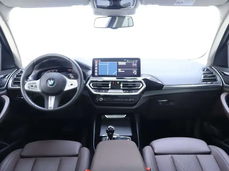 2022 BMW X3 с пробегом 32 300 км