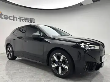 2023 BMW iX с пробегом 59 000 км