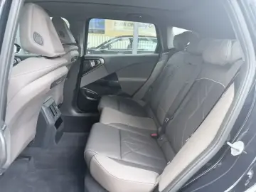 2025 BMW X3 с пробегом 15 000 км