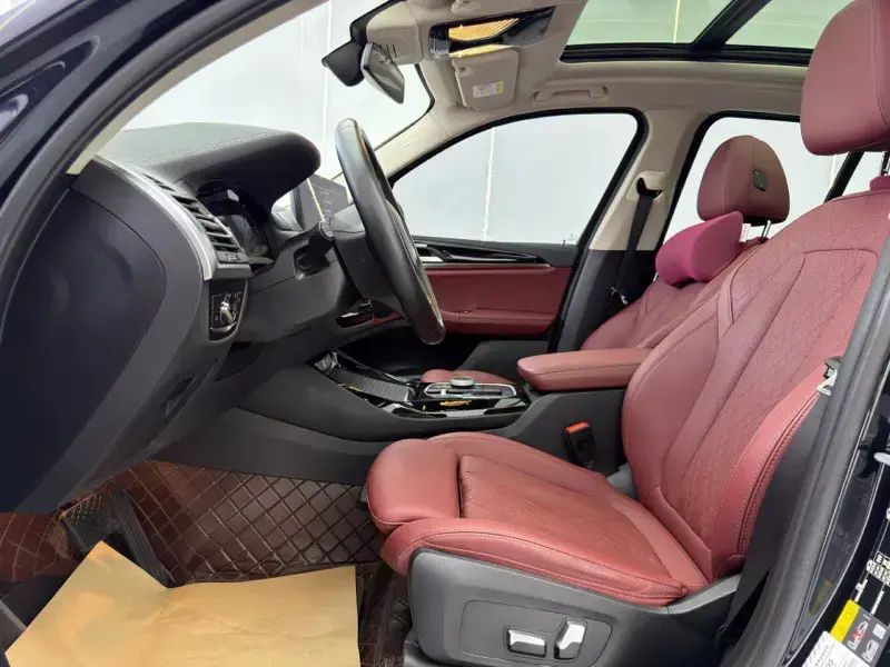 2022 BMW iX3 с пробегом 103 000 км