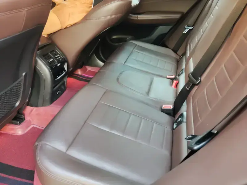 2021 BMW iX3 с пробегом 110 000 км