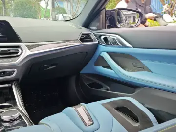 2022 BMW M4 с пробегом 44 000 км