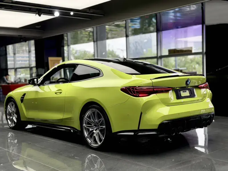 2024 BMW M4 с пробегом 3 700 км