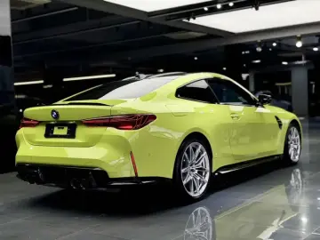 2024 BMW M4 с пробегом 3 700 км