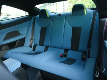 2024 BMW M4 с пробегом 6 000 км