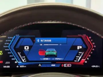 2023 BMW M4 с пробегом 25 000 км