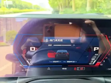 2023 BMW M4 с пробегом 34 000 км