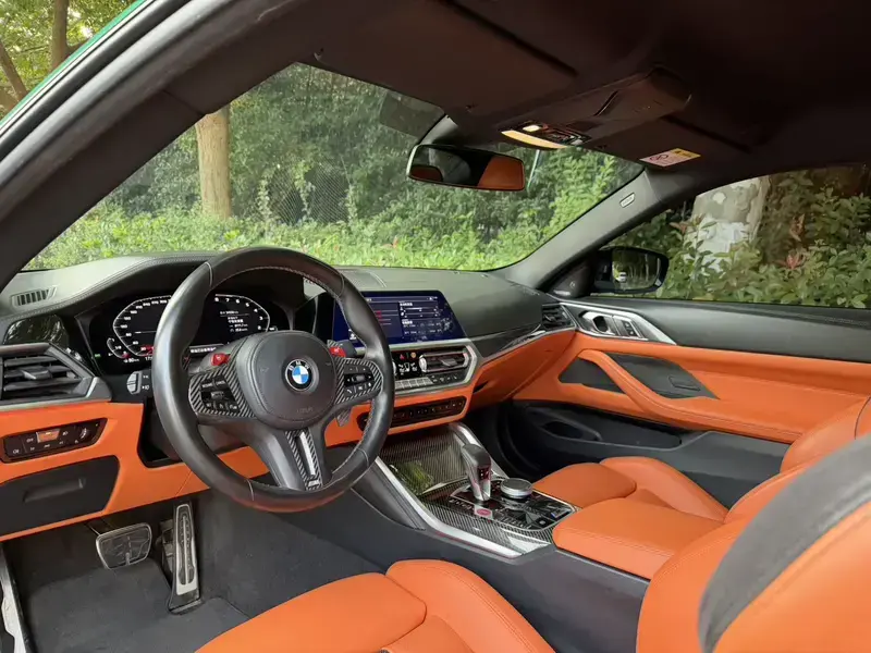 2023 BMW M4 с пробегом 34 000 км