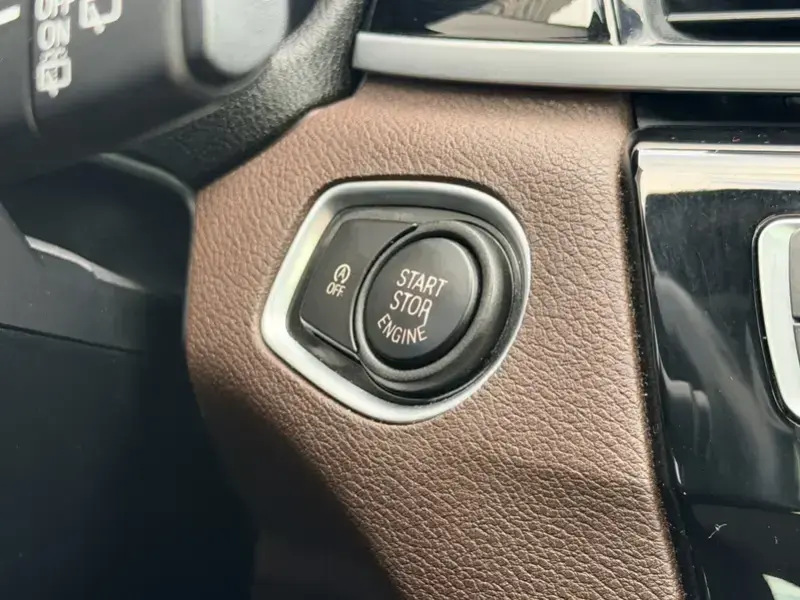 2021 BMW X1 с пробегом 59 000 км
