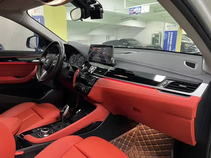 2023 BMW X2 с пробегом 16 000 км