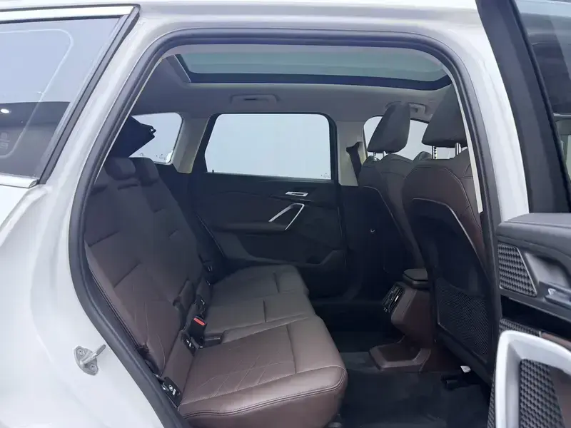 2023 BMW X1 с пробегом 39 000 км