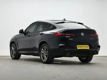 2021 BMW X4 с пробегом 62 000 км