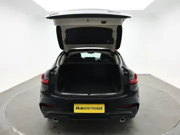 2021 BMW X4 с пробегом 62 000 км