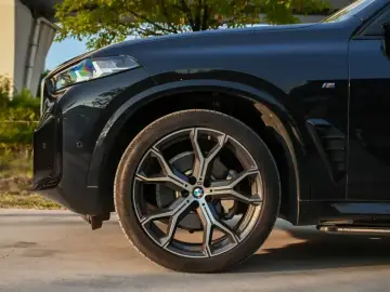 2023 BMW X5 с пробегом 16 000 км