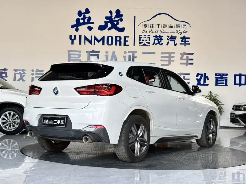 2022 BMW X2 с пробегом 68 300 км
