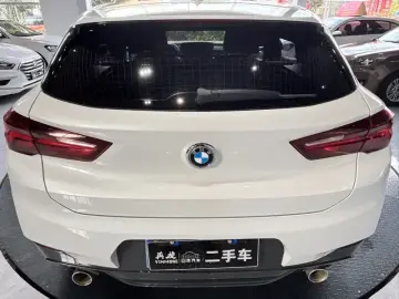 2022 BMW X2 с пробегом 68 300 км