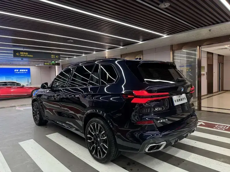 2023 BMW X5 с пробегом 65 000 км