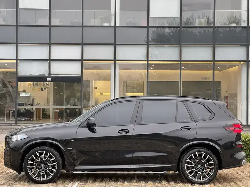 2023 BMW X5 с пробегом 46 000 км