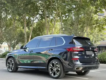 2022 BMW X5 с пробегом 130 000 км