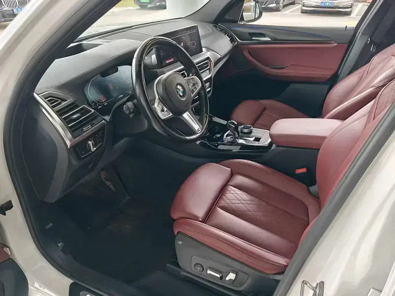 2023 BMW X3 с пробегом 67 000 км