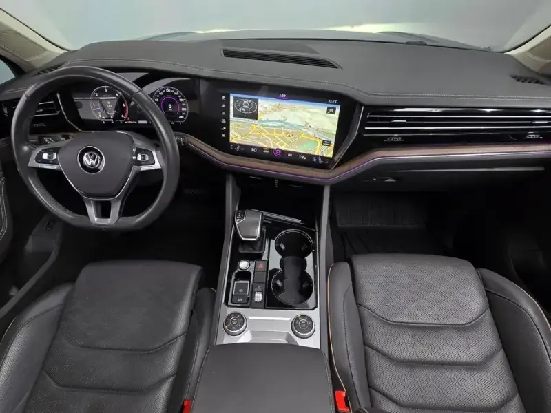 2020 Volkswagen Touareg с пробегом 144 237 км