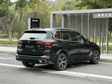2022 BMW X5 с пробегом 120 000 км