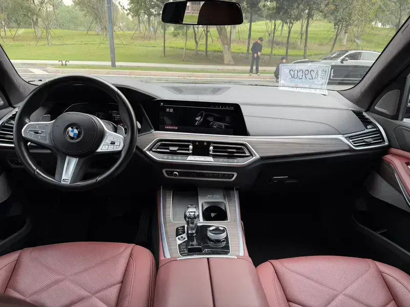 2022 BMW X5 с пробегом 120 000 км