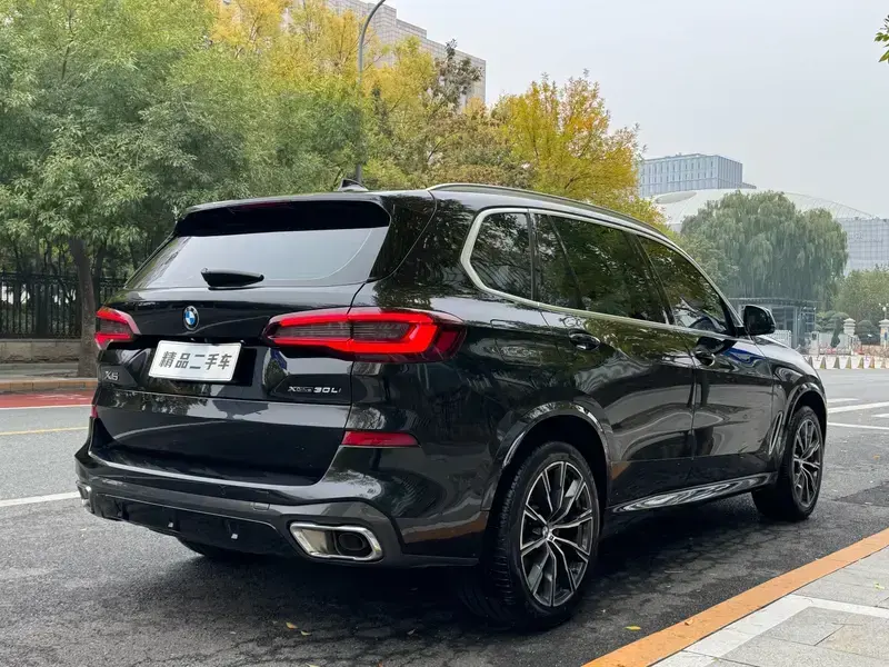 2022 BMW X5 с пробегом 105 000 км