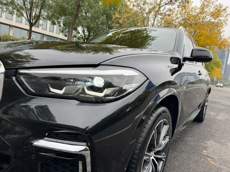 2022 BMW X5 с пробегом 105 000 км