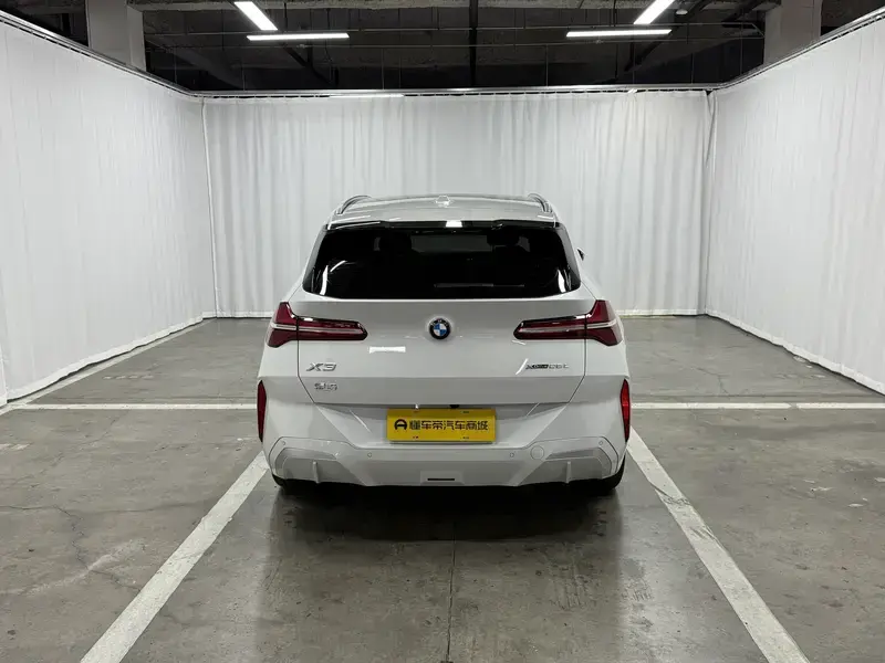 2025 BMW X3 с пробегом 25 900 км