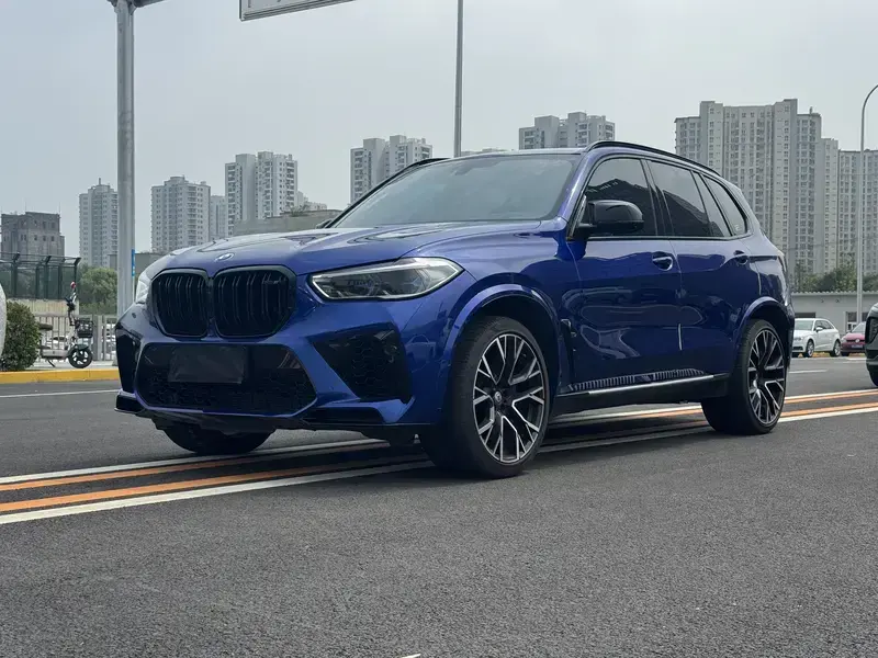 2021 BMW X5 M с пробегом 40 800 км