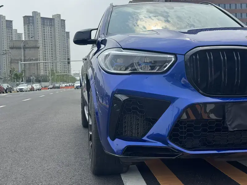 2021 BMW X5 M с пробегом 40 800 км
