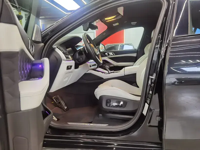 2021 BMW X6 M с пробегом 34 000 км