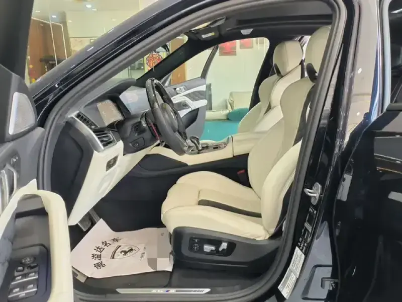 2021 BMW X6 M с пробегом 58 000 км