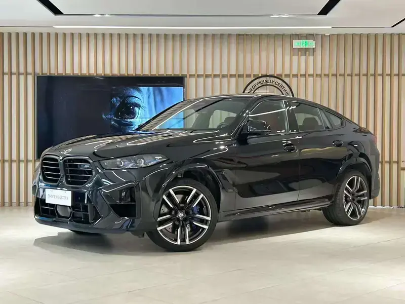 2023 BMW X6 M с пробегом 6 500 км