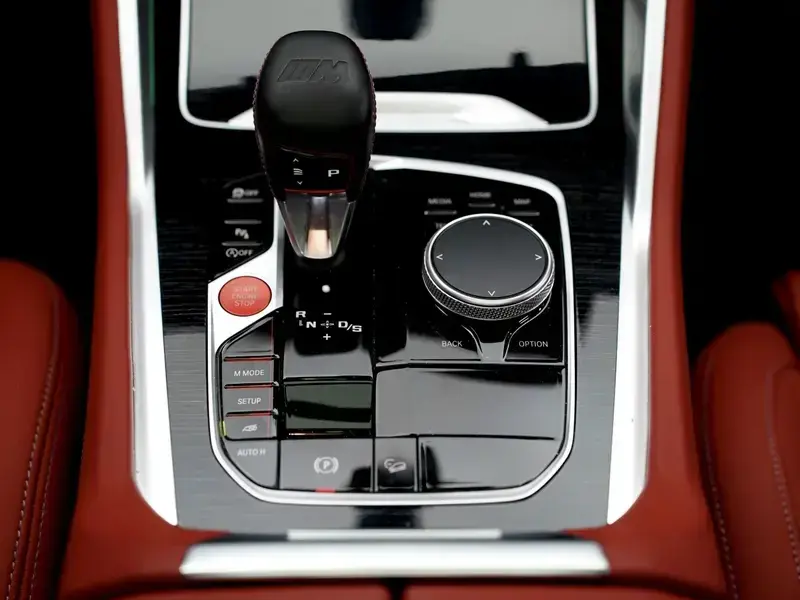 2023 BMW X6 M с пробегом 37 000 км
