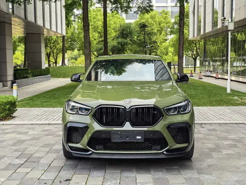 2021 BMW X6 M с пробегом 18 000 км