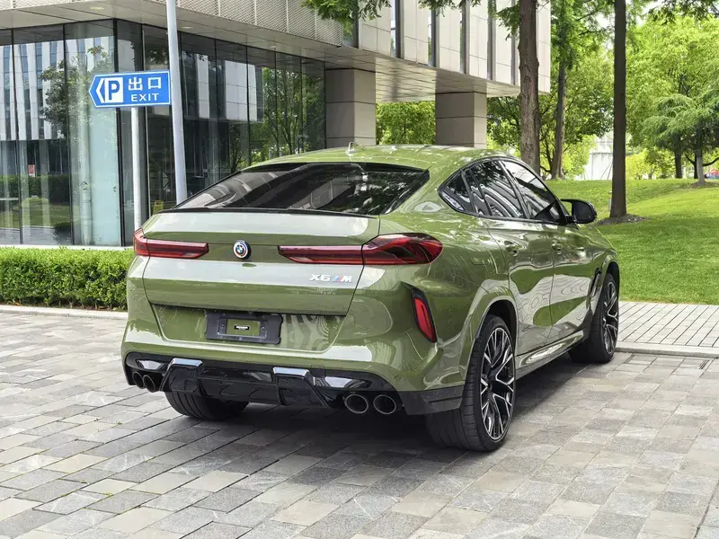 2021 BMW X6 M с пробегом 18 000 км