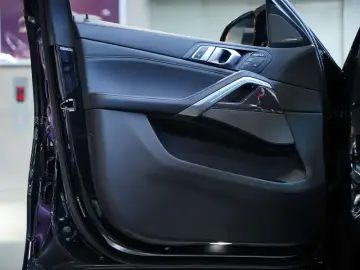 2021 BMW X6 M с пробегом 21 700 км