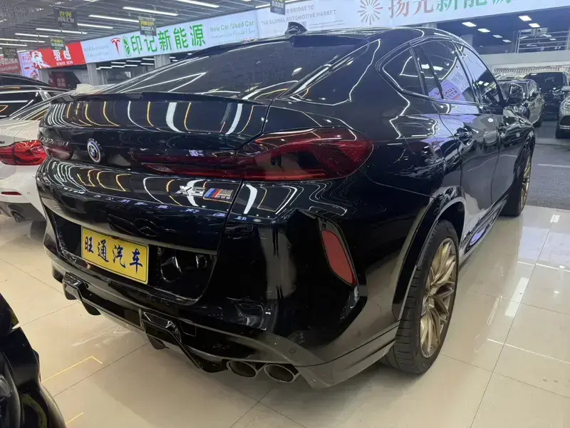 2021 BMW X6 M с пробегом 54 000 км