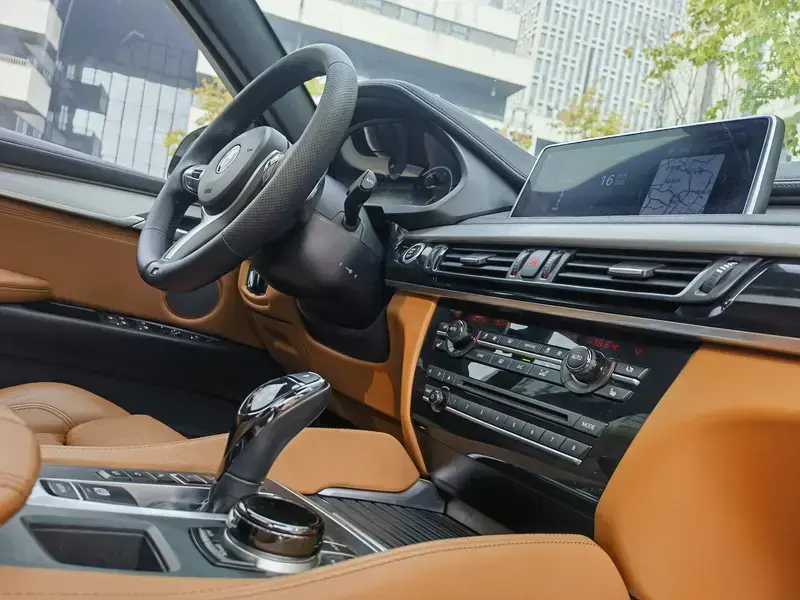 2019 BMW X6 с пробегом 134 000 км