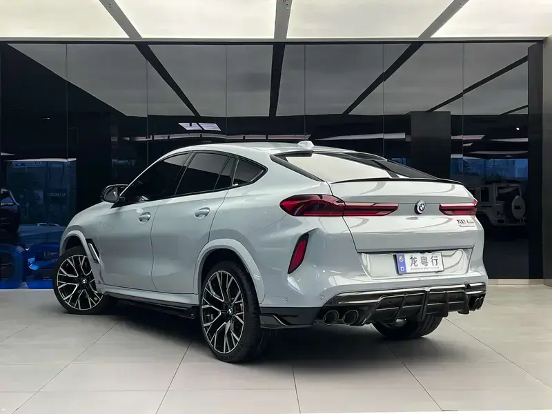 2023 BMW X6 M с пробегом 23 000 км