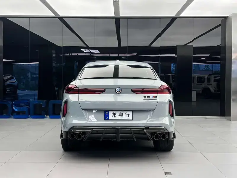 2023 BMW X6 M с пробегом 23 000 км