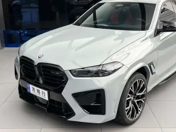 2023 BMW X6 M с пробегом 23 000 км