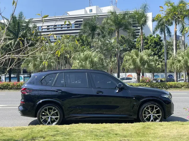 2023 BMW X5 с пробегом 13 000 км
