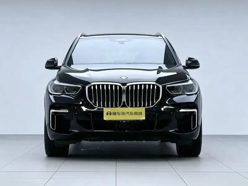 2022 BMW X5 с пробегом 33 600 км