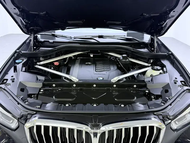 2022 BMW X5 с пробегом 33 600 км
